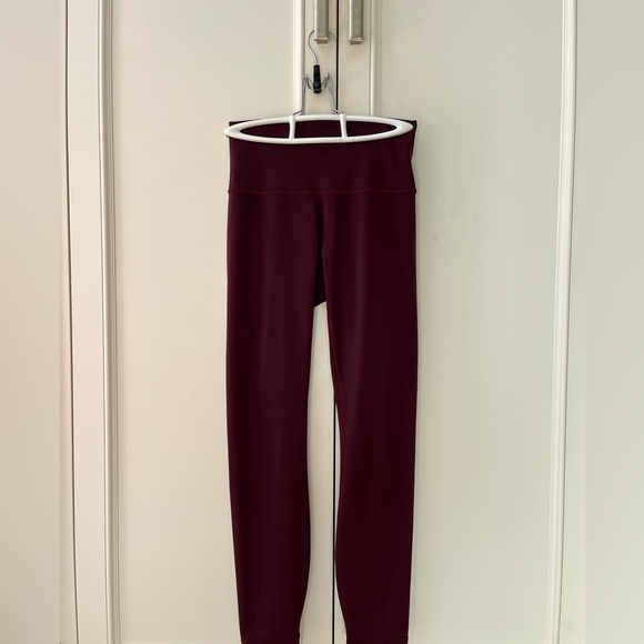 CROPPED LULULEMON ALIGN PANT - Picture 3 of 10